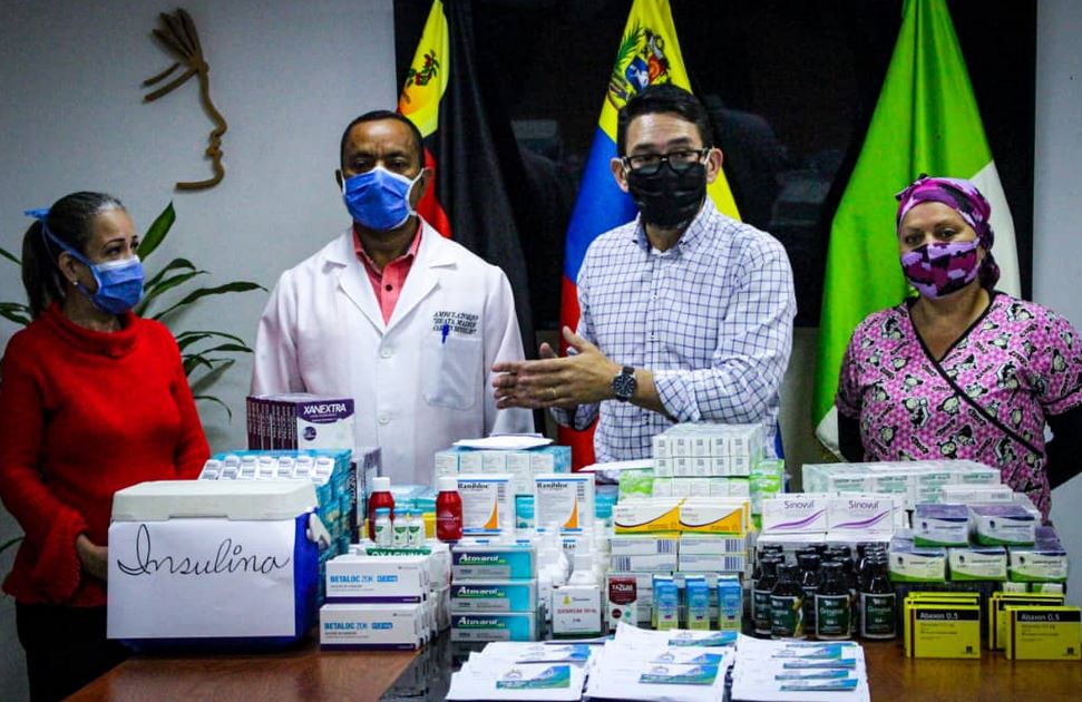 Más de 10 mil medicamentos se entregan gratis a comunidades carrizaleñas