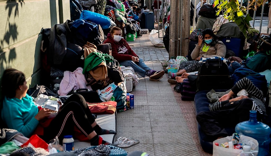 Migrantes venezolanos pasan "roncha" en la frontera
