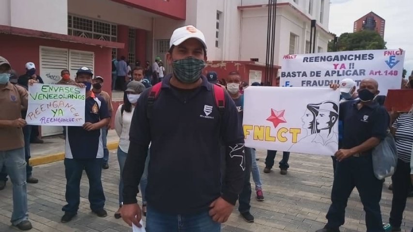 Trabajadores de Envases Venezuela protestan frente a la Inspectoría del Trabajo de Maracay