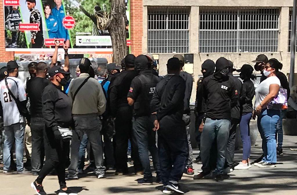 Cupaz y UTC, Cuadrillas de Paz y Unidades Tácticas de Combate pretendiendo arremeter contra los manifestantes pacíficos