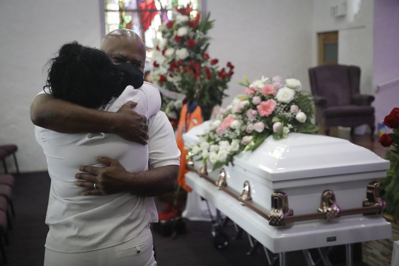 EEUU Funerarias de California se quedan sin espacio por Covid19