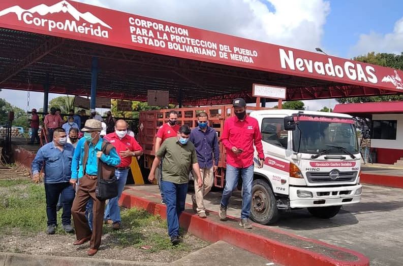 Directiva de Nevado Gas y gerentes de plantas de llenado de Mérida separados de sus cargos