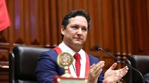 Daniel Salaverry, candidato presidencial xenófobo del Perú