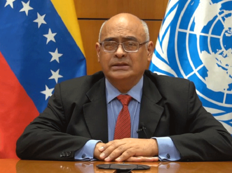 Carlos Alvarado, Ministro del Poder Popular de la Salud en Venezuela.