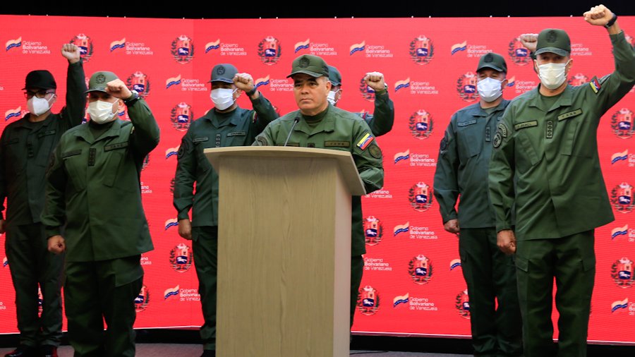 Ministro de Defensa, Vladimir Padrino, confirma captura de ocho militares venezolanos por parte de grupos irregulares colombianos.