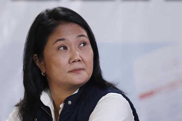 La candidata a la presidencia de Perú Keiko Fujimori, durante la rueda de prensa de este lunes en la que denunció un "fraude sistemático".