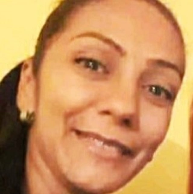A Lisbeth Soto se la llevaron unos funcionarios (de civil) de una estación de servicio del Grupo San Luís (Barquisimeto), tras denunciar que allí operaba una presunta "mafia de las gasolineras"