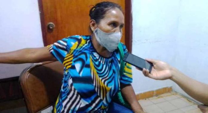 Juana Palacios, una madre indígena warao de Los Güires, Tucupita,, denunció supuesto abuso policial