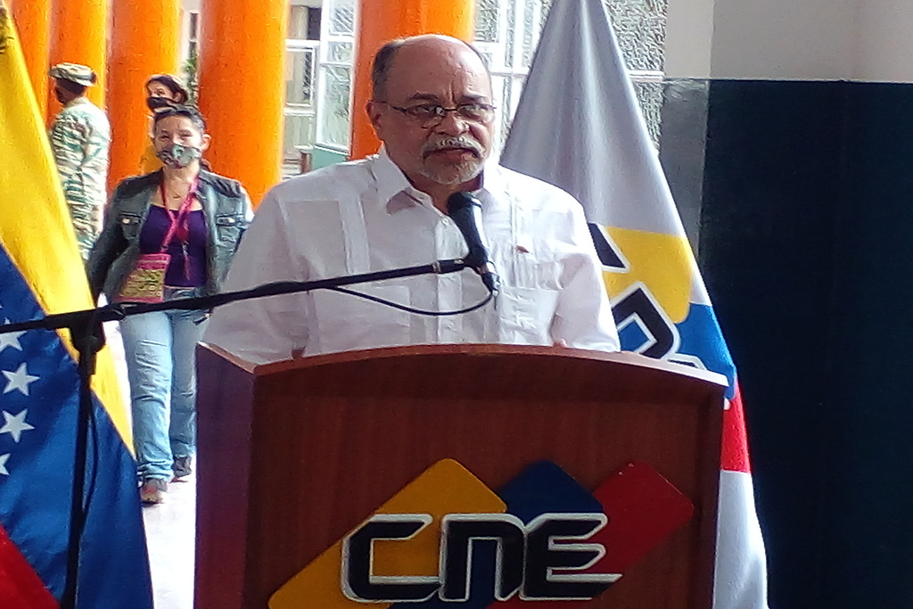 Pedro Calzadilla, Presidente del CNE.