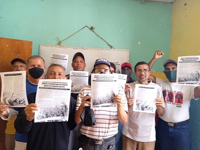 FNLCT-Anzoategui se solidariza con trabajadores dependientes de la Gobernación, mediante la entrega de un volante de apoyo