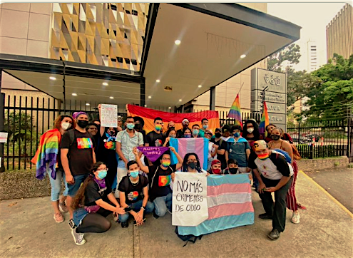 Caminata en defensa de los derechos de la comunidad LGBTIQ+