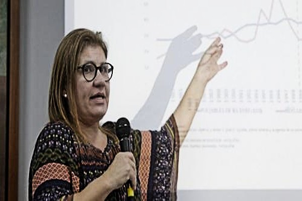 La economista y profesora Pasqualina Curcio.