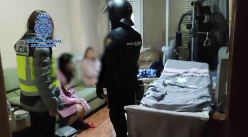 Esclavas sexuales chinas en España, se cree que los jefes de la banda estàn en China