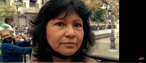 Que le den cabida a todo el pueblo, sobre todo a la masa popular, sugiere Chirley Rincón, la poetiza de Chávez