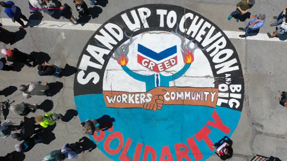 Manifestación en California contra la Chevron
