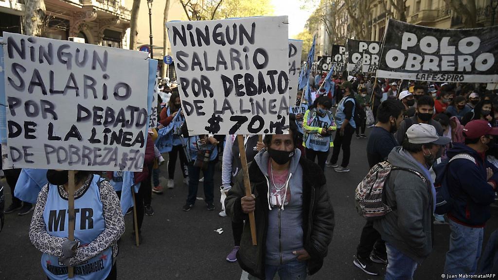Comienza masiva protesta que se dirige a la capital Argentina