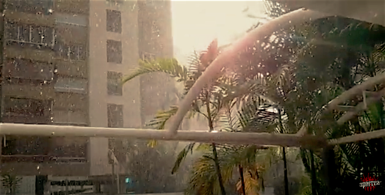 Lluvia con sol en Caracas