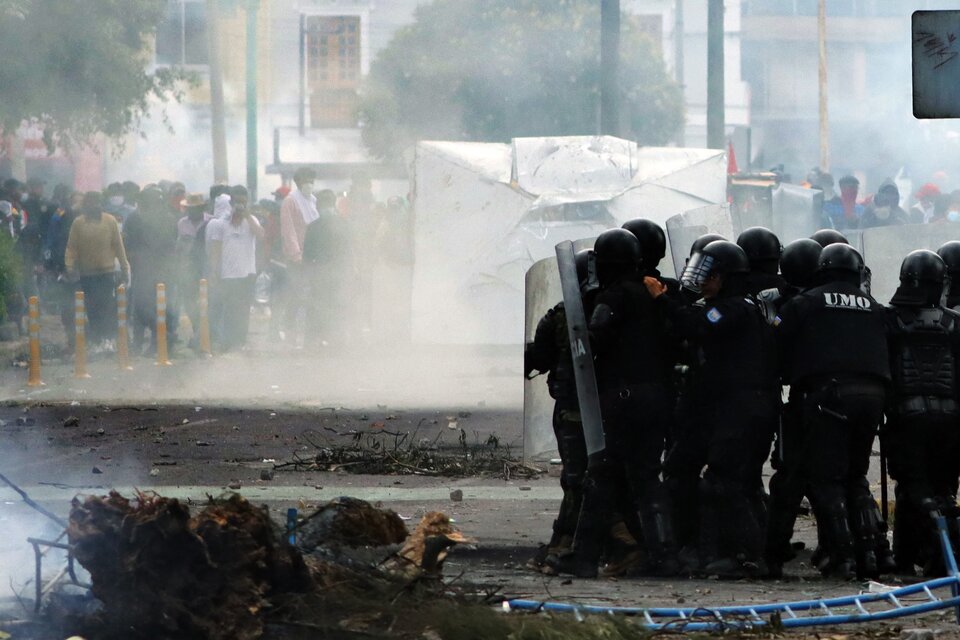 Las protestas dejan hasta el momento dos muertos, 90 manifestantes heridos y 87 detenidos