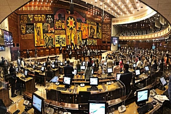 A partir del sábado, los diputados ecuatorianos tendrán 72 horas para definir el pedido de destitución contra el presidente Lasso.