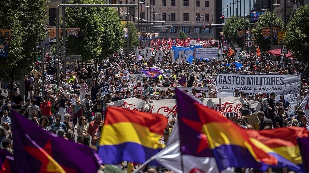 Marcha antiOTAN en Madrid