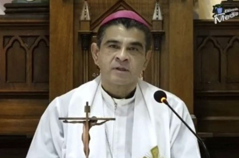 El obispo Rolando Álvarez ofrece una misa virtual, el 5 de agosto de 2022