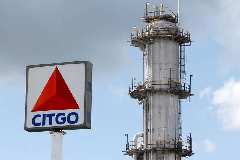 Una refinería de CITGO se muestra en Sulphur, Luisiana, EEUU