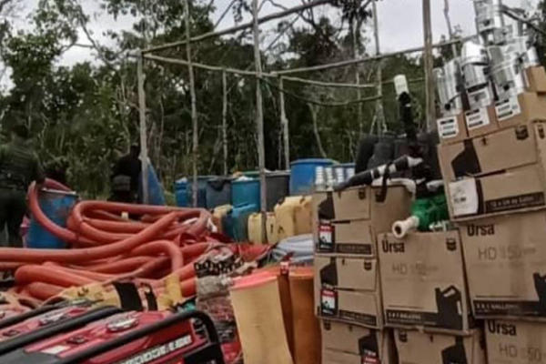 Materiales y equipos confiscados Parque Yapacana.