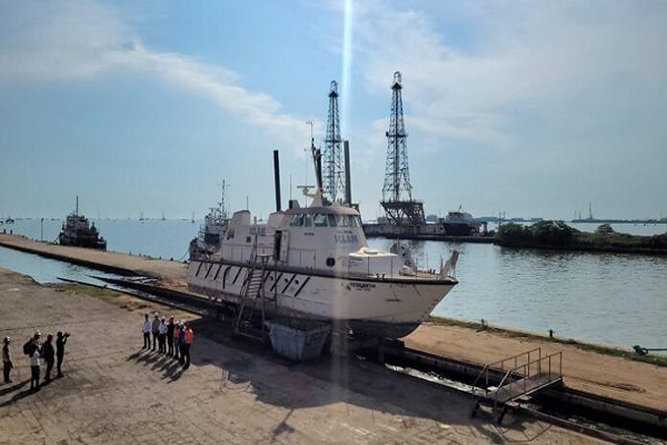 El barco laboratorio, que pertenece al Instituto para el Control y la Conservación de la Cuenca del Lago de Maracaibo (ICLAM), ente adscrito al Ministerio del Poder Popular para Ecosocialismo y Aguas.