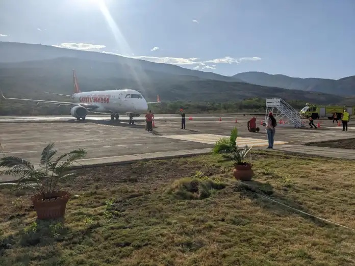 Después de 11 años se reactiva el aeropuerto de San Antonio del Táchira