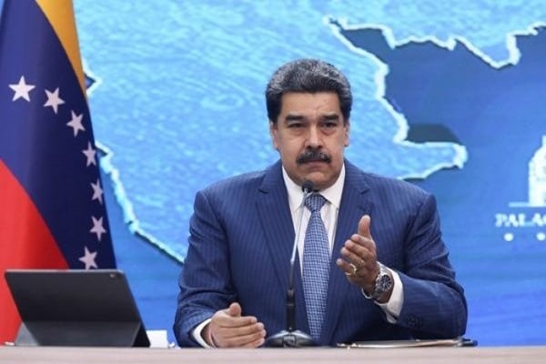Maduro pidió a Irfaan Ali cesar la “irresponsabilidad, manipulación, dobles discursos, hipocresía y de falsa victimización".