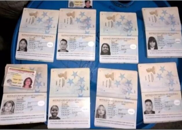 Pasaportes localizados en San Andrés