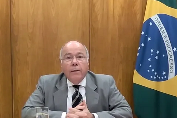 El Canciller de Brasil, Mauro Viera,