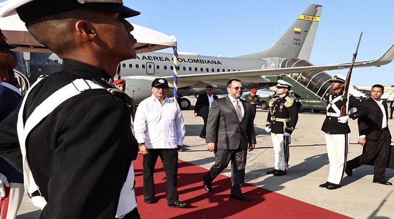 Presidente de Colombia llega a Venezuela