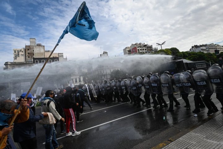 Manifestación en Buenos Aires por comedores