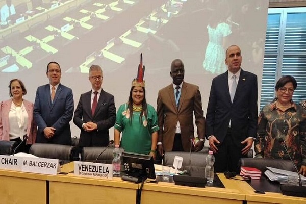 Ministra de los Pueblos Indigenas, Clara Vidal, expuso datos importantes en referencia a la atención social prestada al pueblo yukpa de la Sierra de Perijá