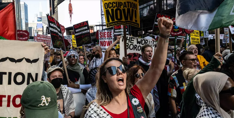 En Nueva York, los manifestantes se reunieron en Time Square en apoyo de la población de Gaza