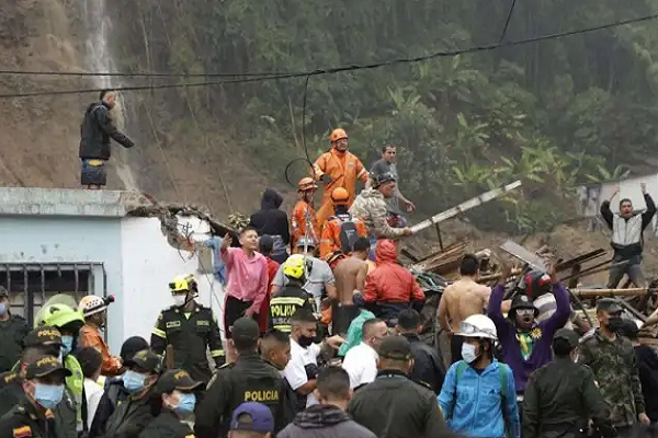 Miles de damificados han dejado los deslaves en varias localidades del país.