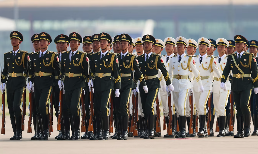 China despliega gran desfile militar con invitados el presidente ruso Vladimir Putin y el líder norcoreano Kim Jong Un