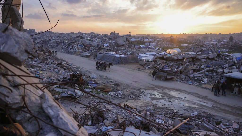 Israel y Hamás acuerdan la primera fase del plan de paz para Gaza, que permite la liberación de rehenes y prisioneros