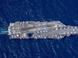 El portaaviones más grande del Pentágono, el USS Gerald R. Ford, y su grupo de ataque -más de 4.000 marineros y decenas de aeronaves tácticas- llegaron a Latinoamérica este martes, según la Armada de Estados Unidos.