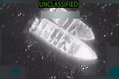 Dentro de las interrogantes está el saber quién dio la orden desde el Pentágono y calificaron esta arremetdia contra los sobrevivientes como una violación al derecho internacional