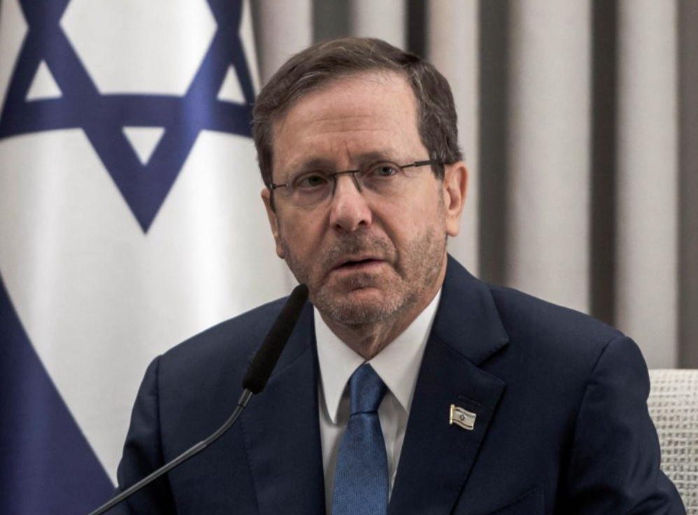 El presidente israelí responde a la carta de Donald Trump en la que le pide que indulte a Banjamin Netanyahu