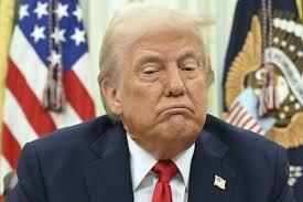 Trump insiste en que "podría hablar" con Maduro para "salvar muchas vidas"