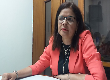 Argelia Castillo en representación de APUFAT