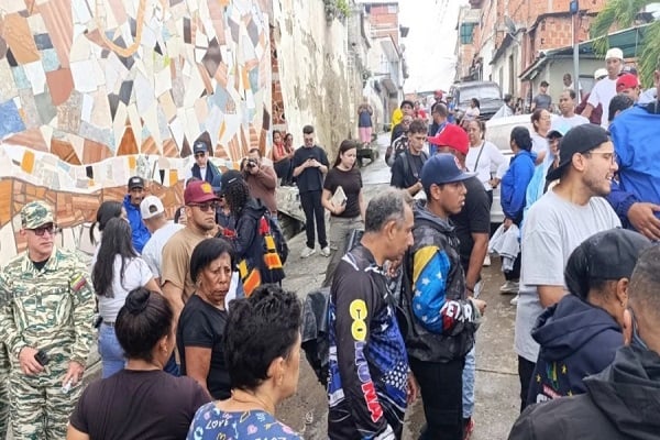 El jefe de Estado invitó a todos los venezolanos a presenciar este fin de semana al pueblo en pleno ejercicio de su soberanía popular y su derecho a decidir, destacando que el proceso se desarrollará en una «perfecta unión popular, militar y policial».