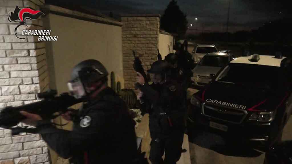 Operativo policial contra la mafia en Italia