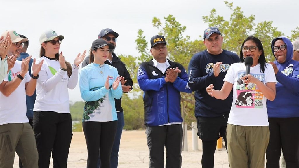 Esta medida busca establecer un equilibrio que permita preservar el ecosistema marino y, de forma simultánea, fortalecer la economía de la región.