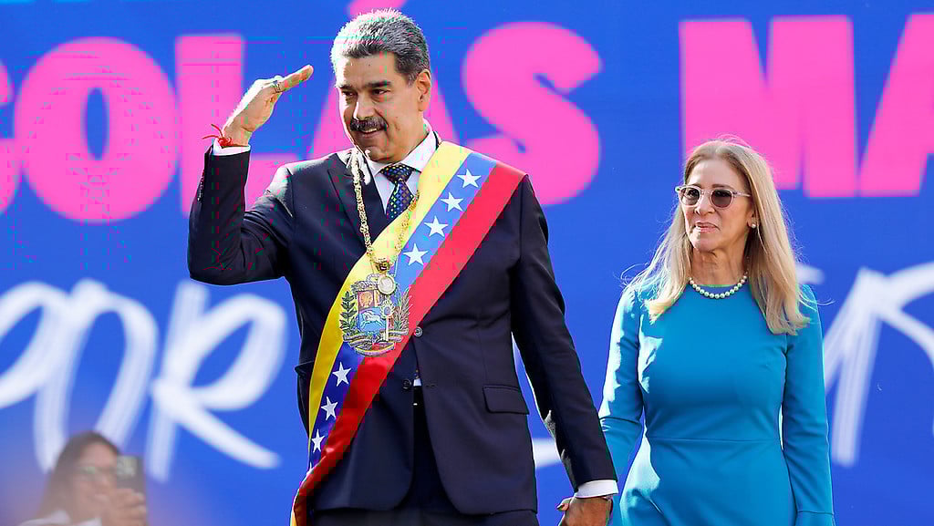 De acuerdo con su hijo, el diputado Nicolás Maduro Guerra, el presidente secuestrado comentó que su tranquilidad y la de Venezuela está en "la unidad del pueblo y la unidad con el alto mando" junto a su equipo de Gobierno.