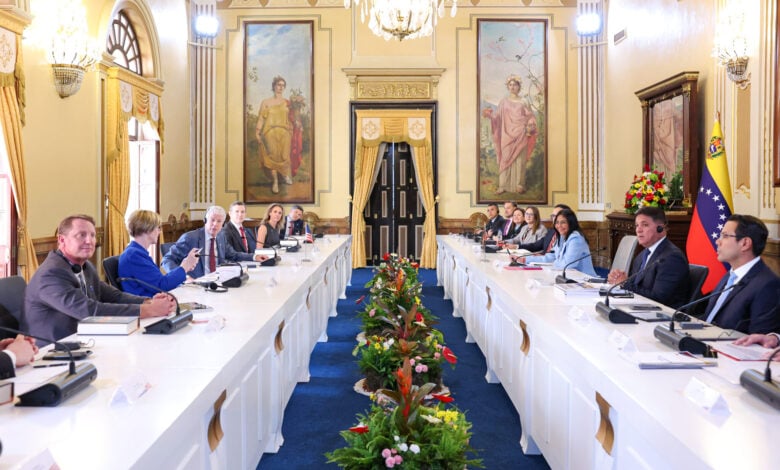 Afirmó la presidenta encargada de la República Bolivariana de Venezuela Delcy Rodríguez tras su reunión con el secretario de Energía estadounidense.